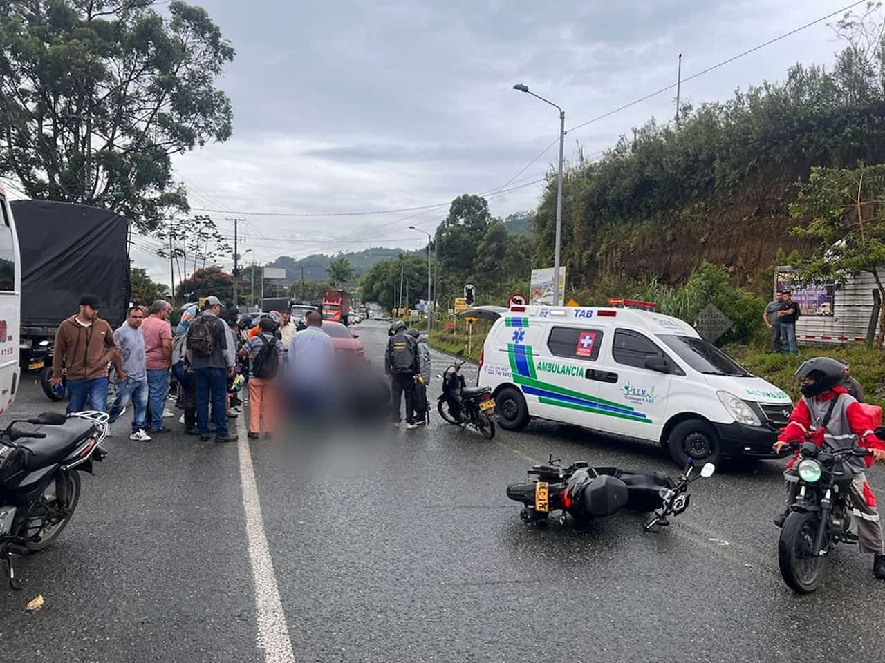 Motociclista pierde la vida en Accidente en la vía Romelia - El Pollo